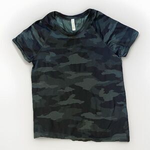 Athleta Woman's Athletic Black Camo Breathable Lightweight Shirt Large‎